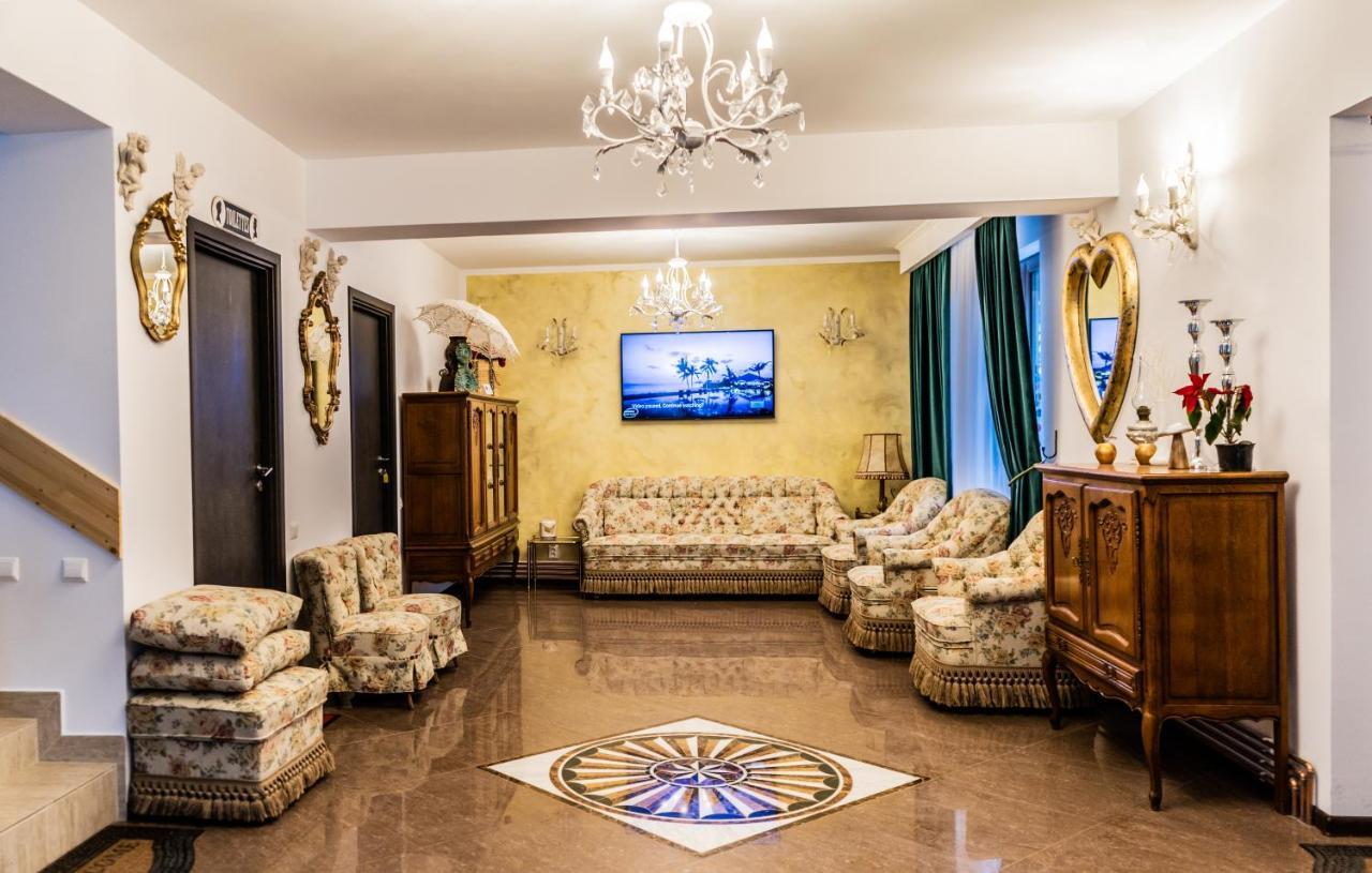 Pensiunea Luna Buşteni Exteriér fotografie